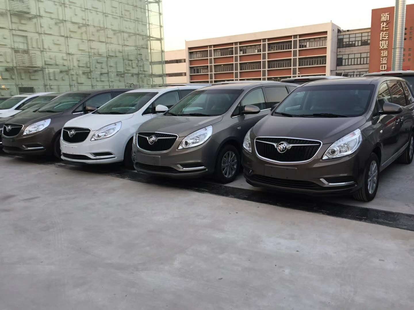 溫州租車、溫州租車公司、溫州包車別克商務(wù)車