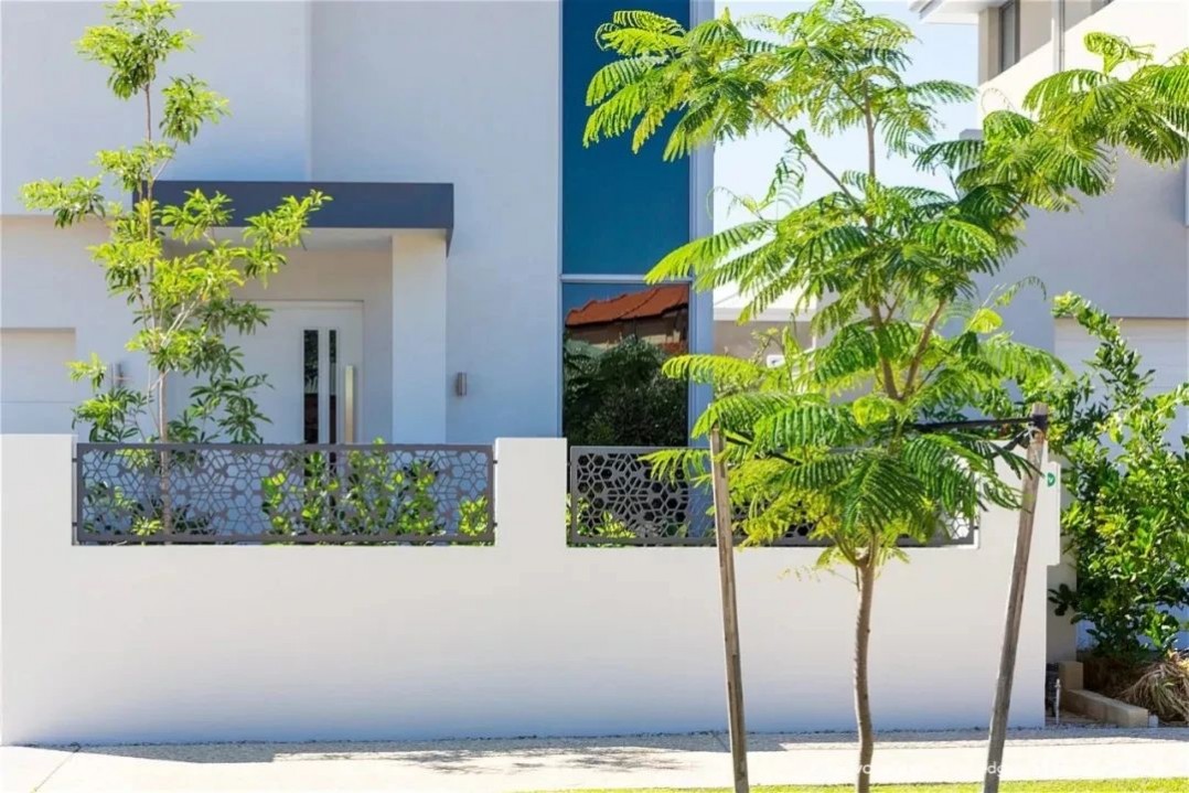 1692690642104053.jpg 1692690642104053.jpg