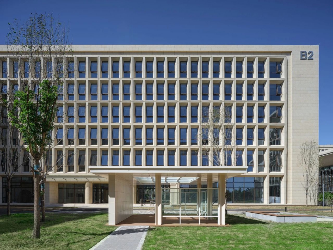 1698047131651968.jpg 1698047131651968.jpg